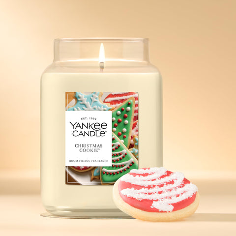 USA-made badge and label on Christmas Cookie jar.