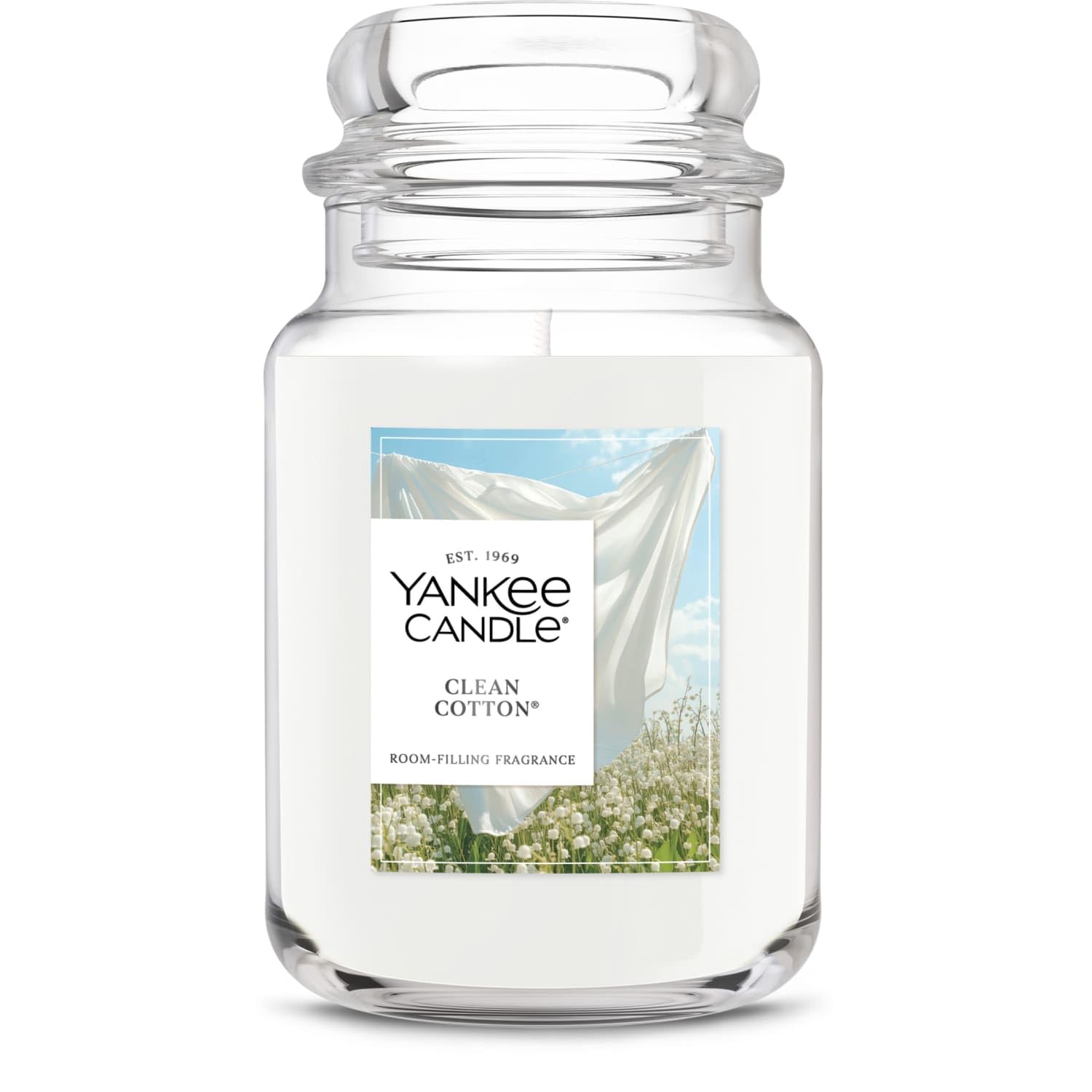 Yankee Candle Clean Cotton large jar with crisp label, ideal for fresh laundry-inspired ambiance.