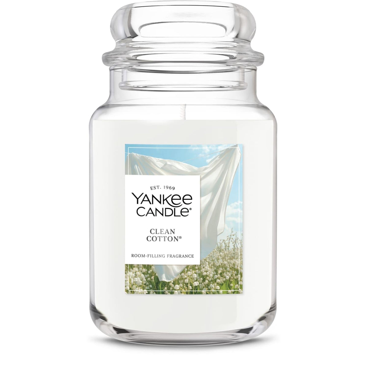 Yankee Candle Clean Cotton large jar with crisp label, ideal for fresh laundry-inspired ambiance.