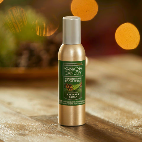 Yankee Candle Concentrated Room Spray fine mist nozzle for even dispersion.