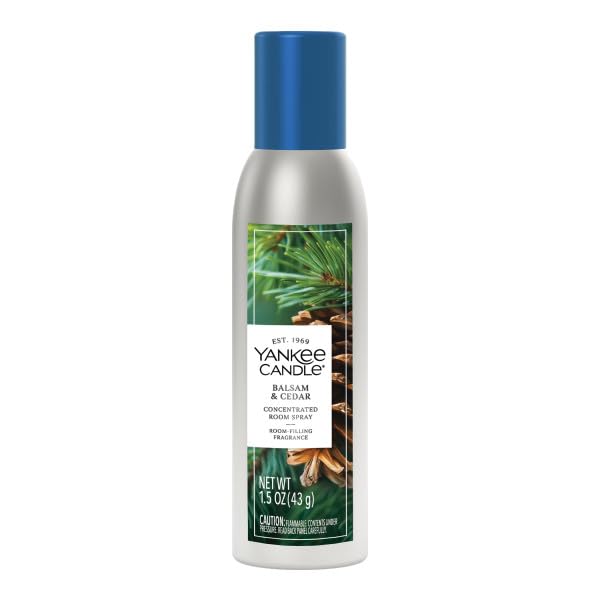 Yankee Candle Concentrated Room Spray forest notes create forest ambiance.