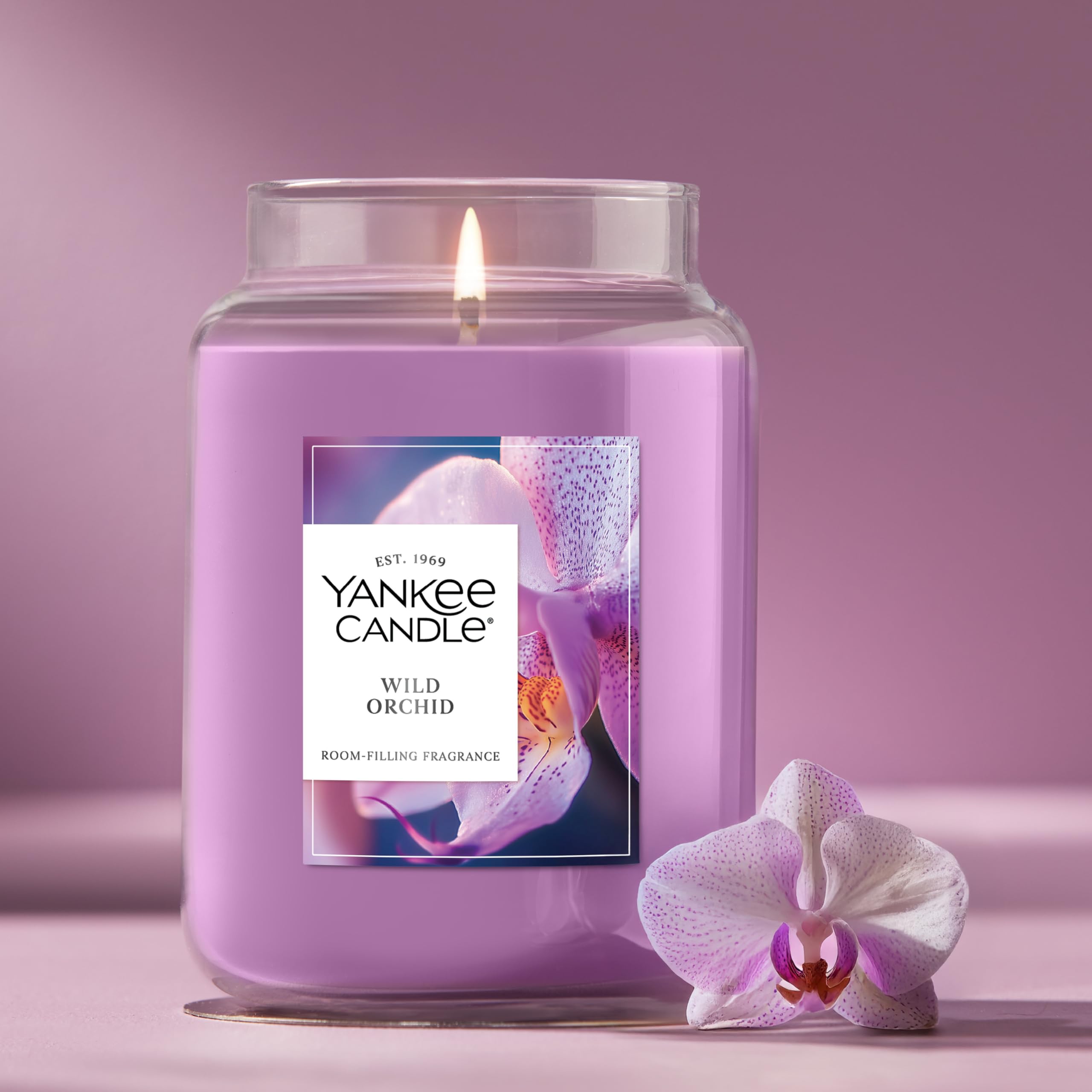 Wild Orchid fragrance notes include hibiscus, orchid, jasmine, strawberry.