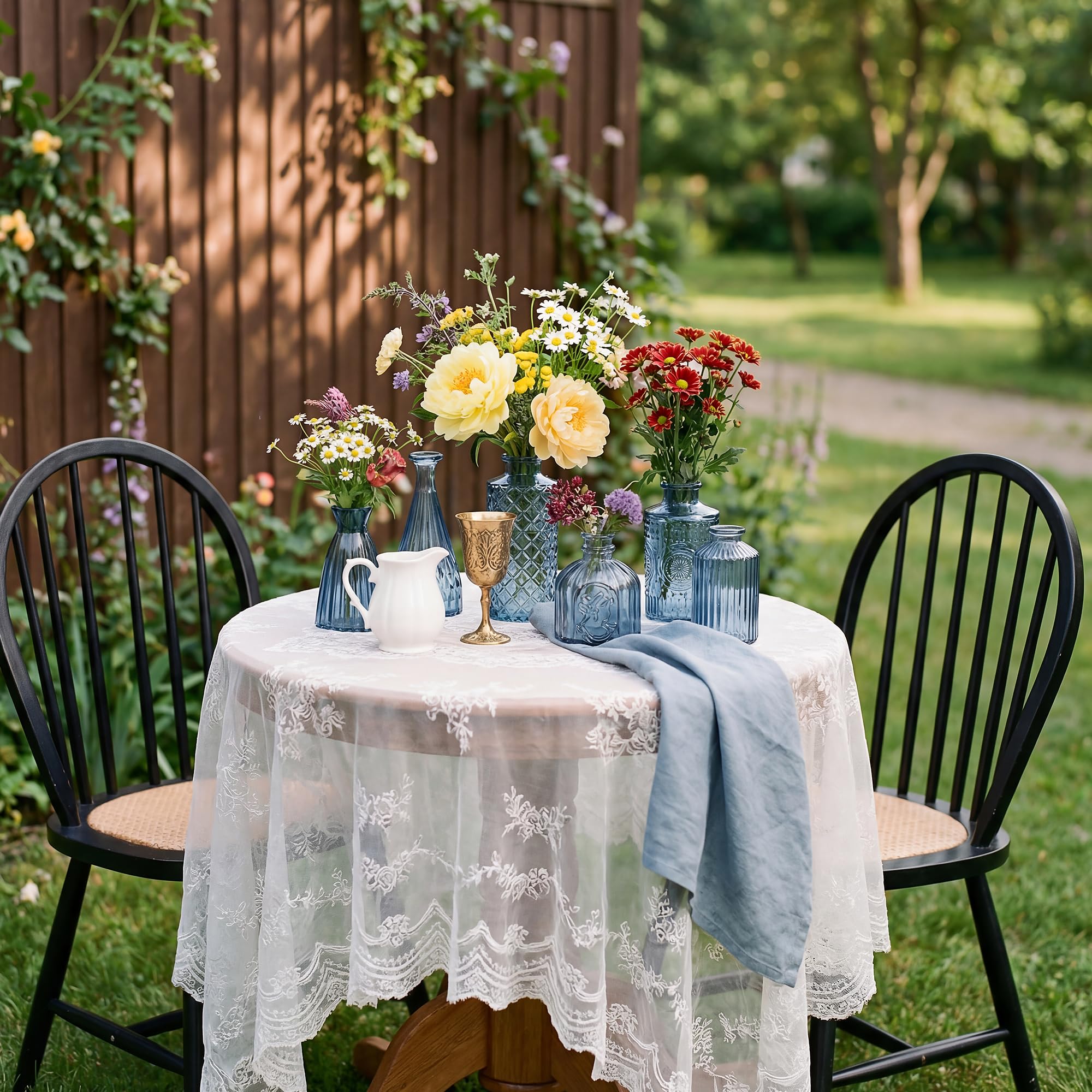 Yasali vases shown with dried blooms and pampas grass