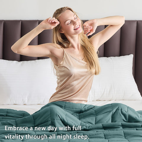 Yescool teal breathable fabric promotes airflow for comfortable warmth.