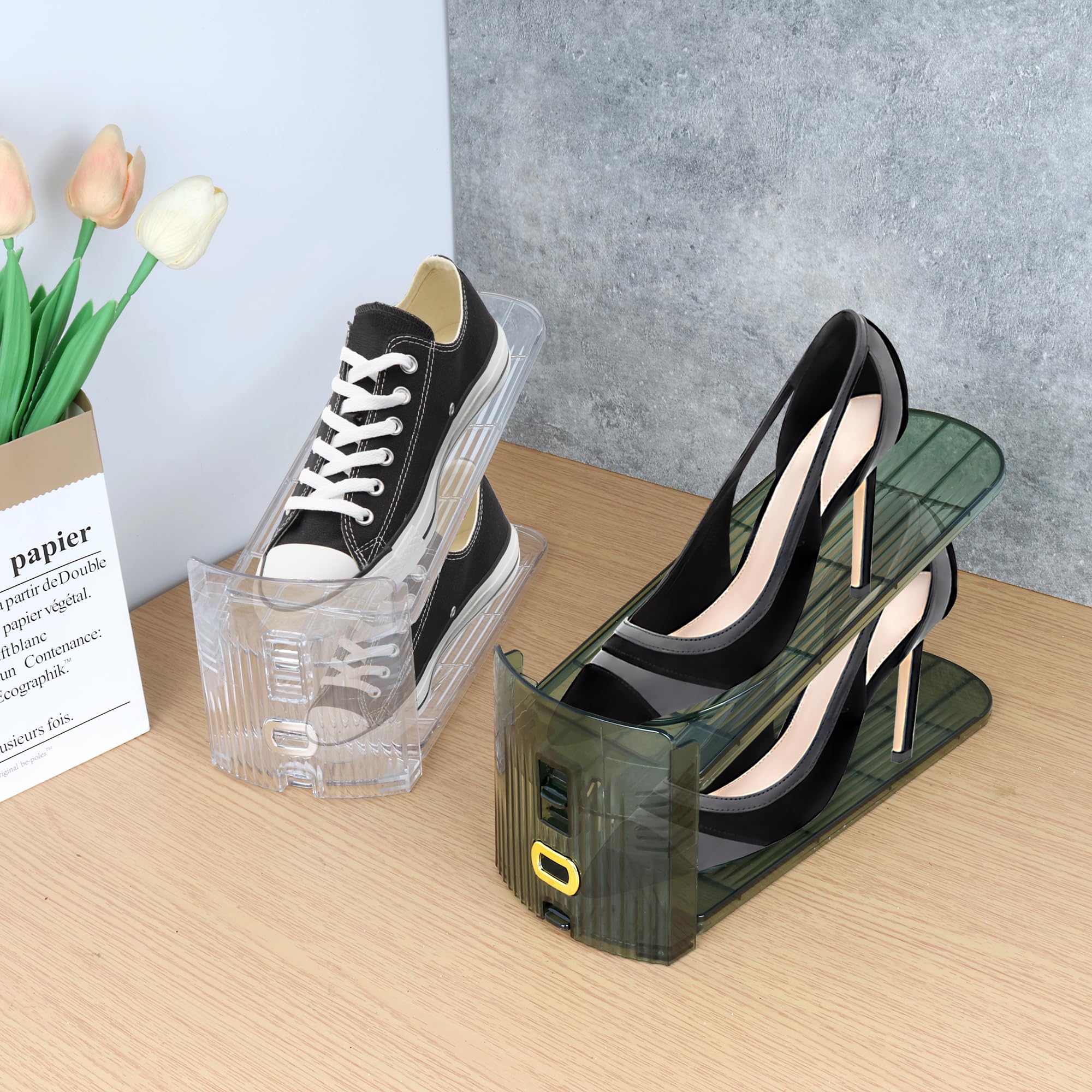Yes!Fresh organizer fits sneakers, flats, sandals, and heels.