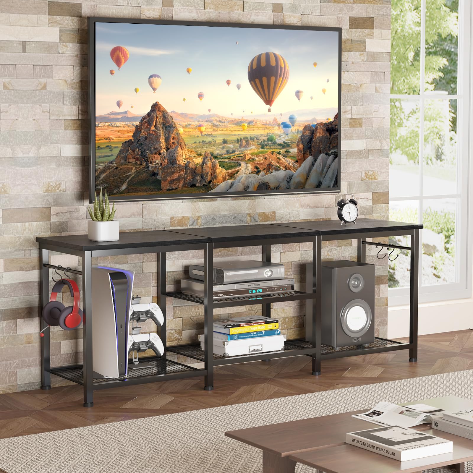 YGEOMER console space designed for gaming and streaming devices.