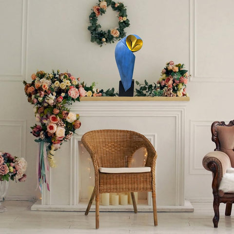 YHHRESINHOME wisdom-symbol owl decor adds classic charm to rooms.