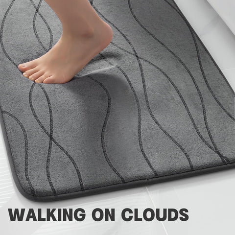 YIHOUSE memory foam U-shaped toilet rug reduces splashes and adds warmth