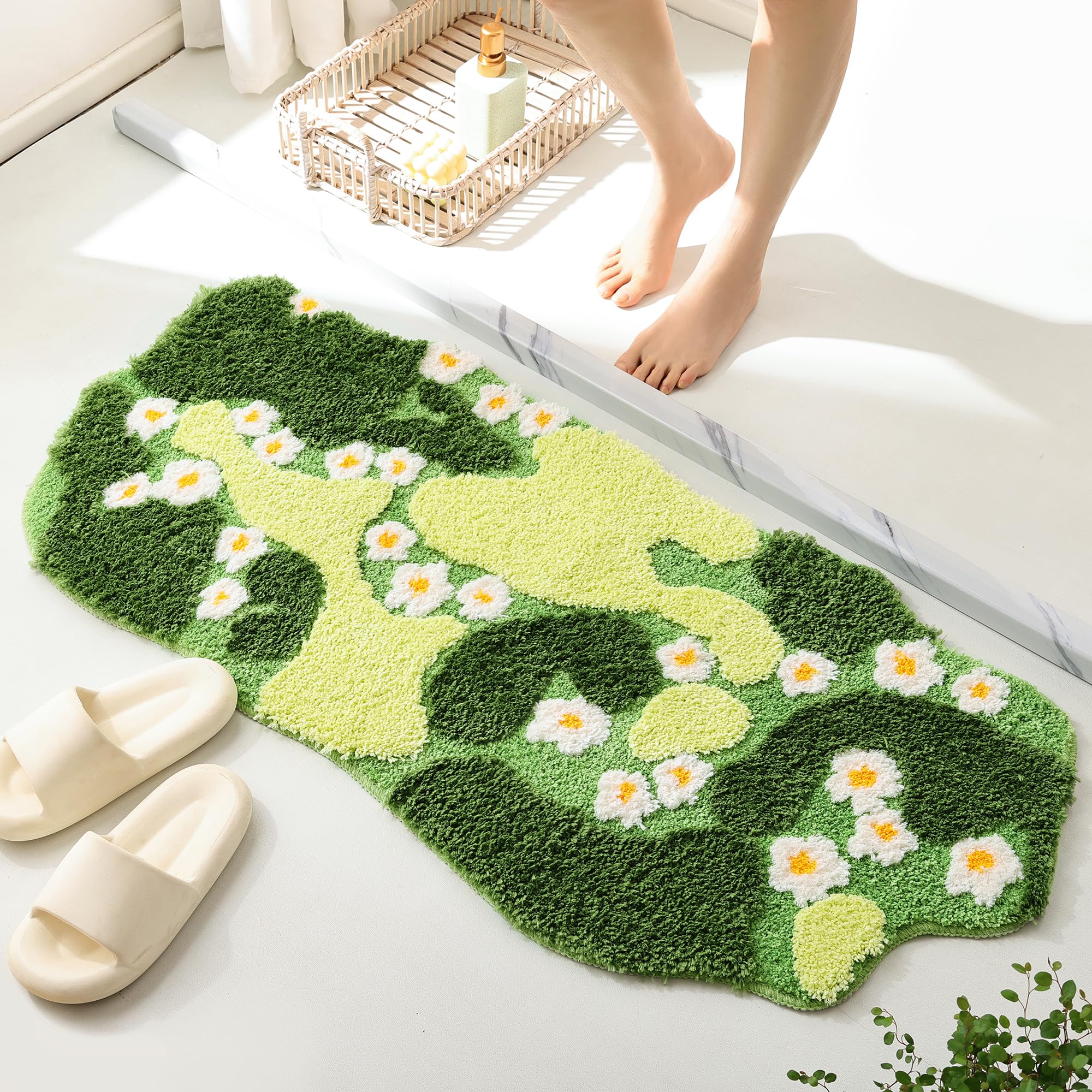 YIKUSH floral moss design elevates any decor.