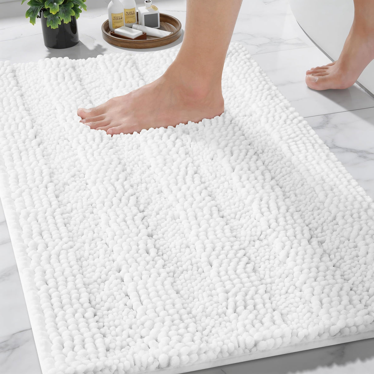 Yimobra bathroom rug mat with ultra-plush chenille for cloud-soft comfort underfoot