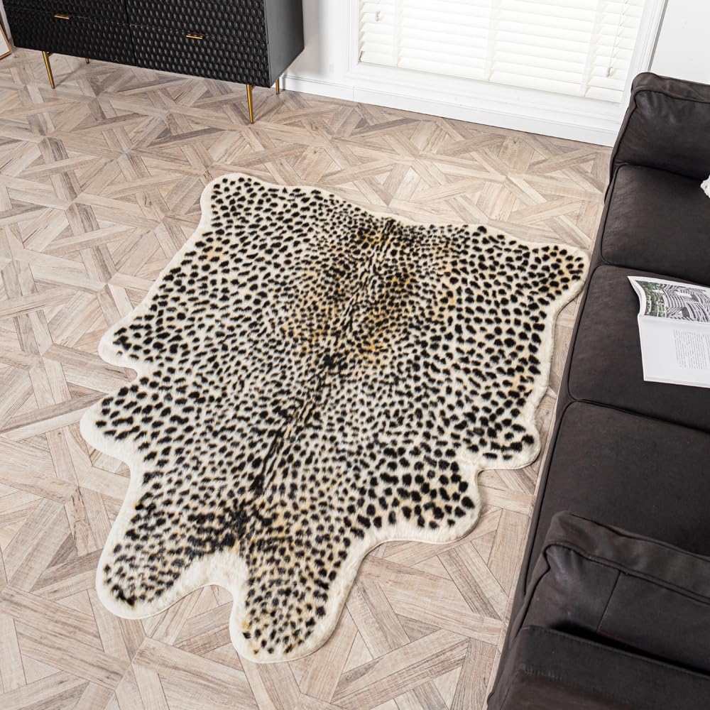 yingda1992 leopard rug living room arrangement provides warmth and a focal point.