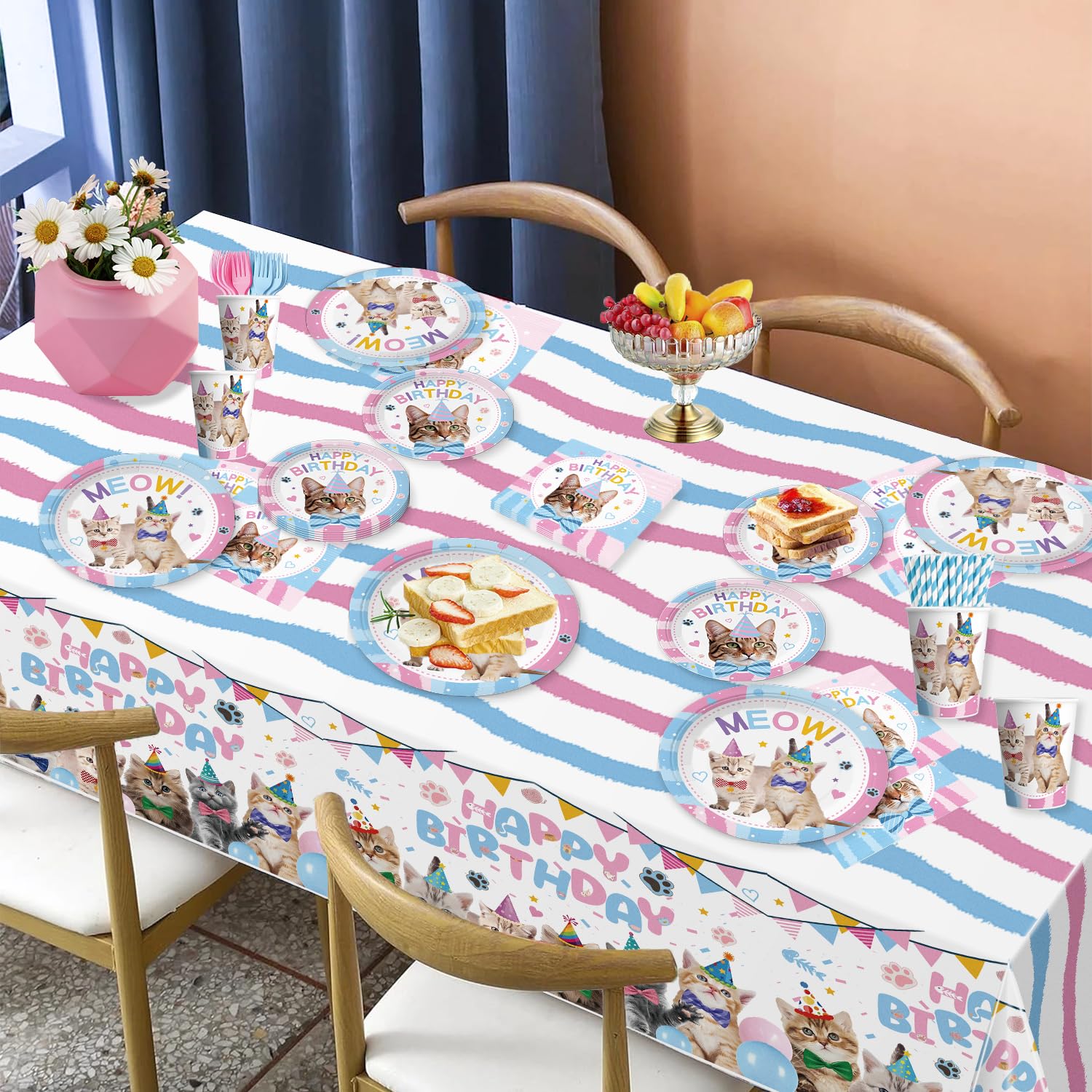Yingoto cat tablecloth and centerpieces create a cohesive tablescape