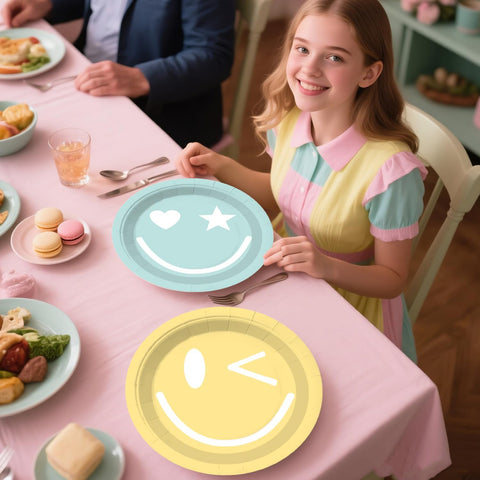 Yingoto pastel napkins for soft decoration and mess control.