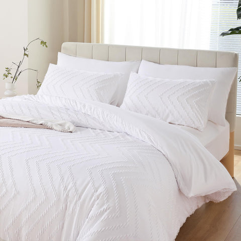 YIRDDEO white comforter set, queen size, soft microfiber for cozy all-season use