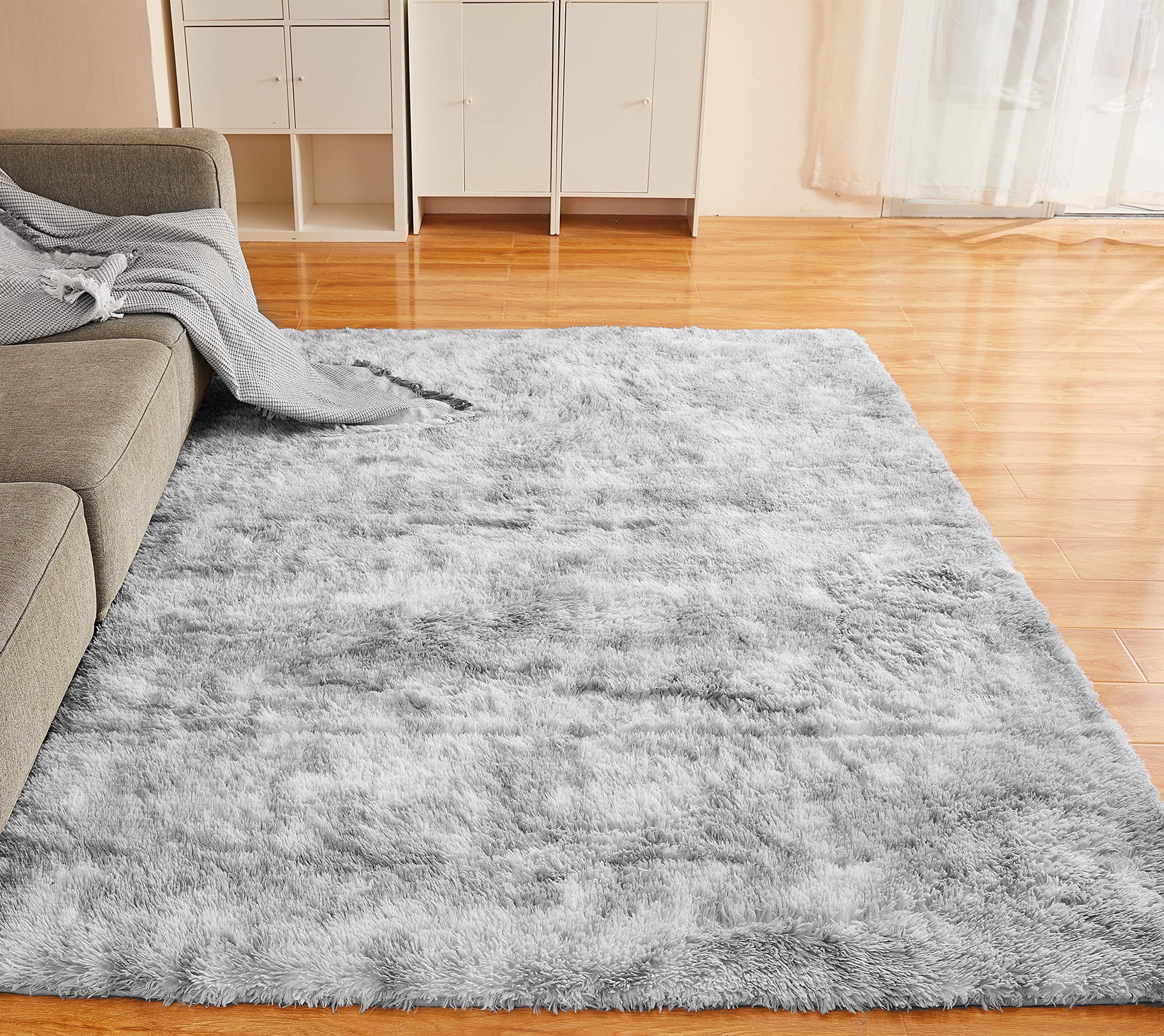 YOBATH fluffy shag 5x7 bedroom rug offers soft texture for restful rooms.