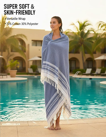 Yongoes quick-dry absorbent blanket great for travel and spontaneous picnics.