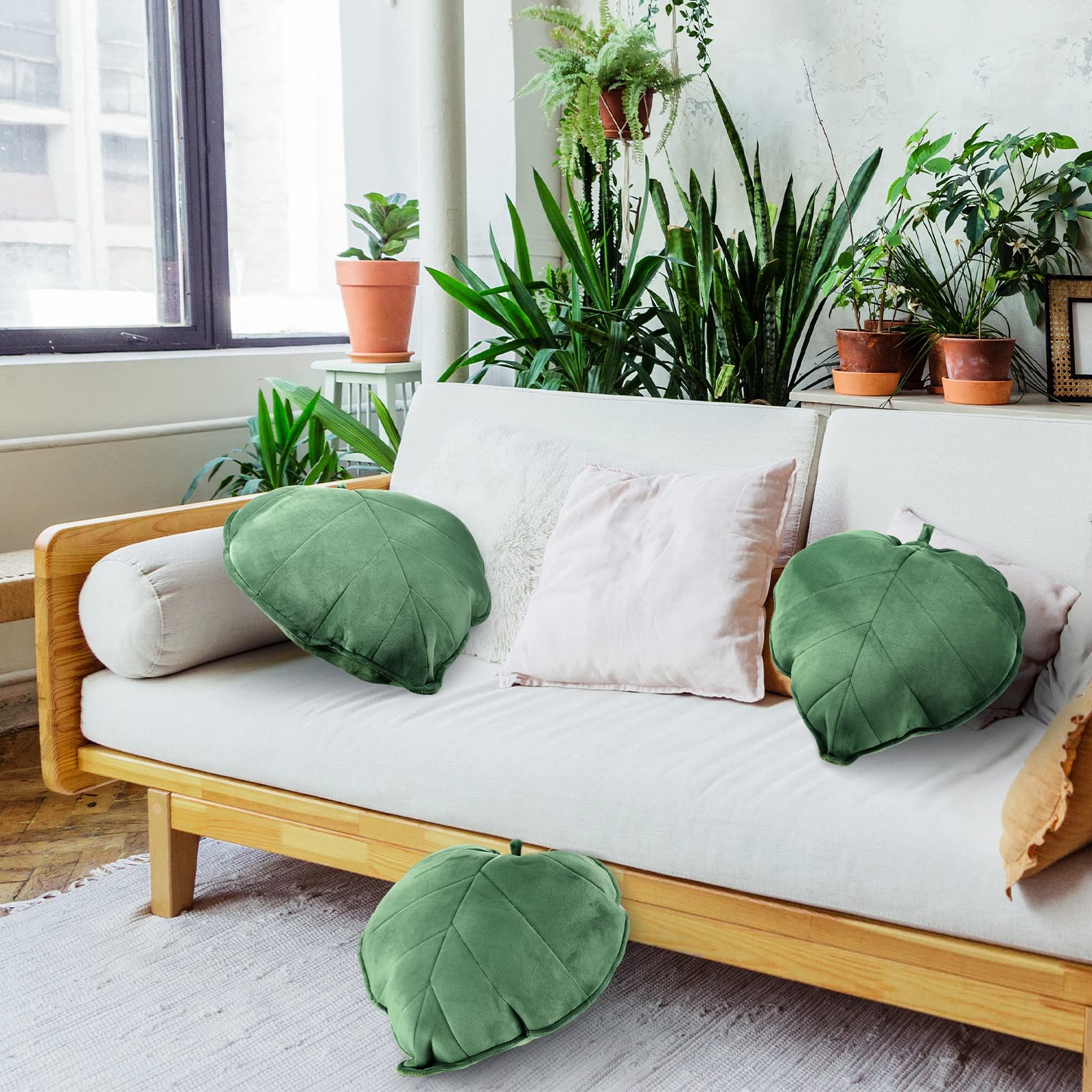 Yookeer decorative plant-leaf pillow suitable for living rooms, bedrooms, or cars.