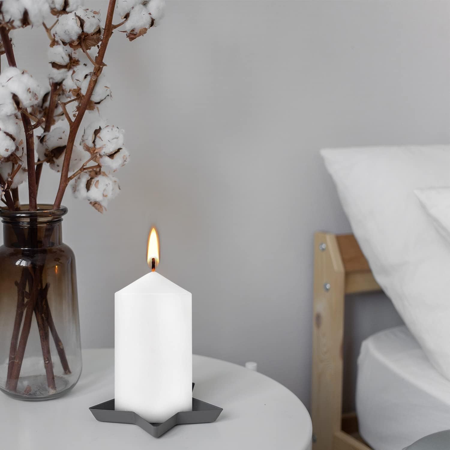 YOROXRG 20-pack white candles fit standard holders for events