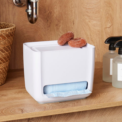 YouCopia SinkSuite Durable Under-Sink Design withstands damp environments.
