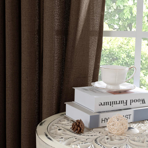 YoungsTex dining-area setup balances light and air for comfortable meals