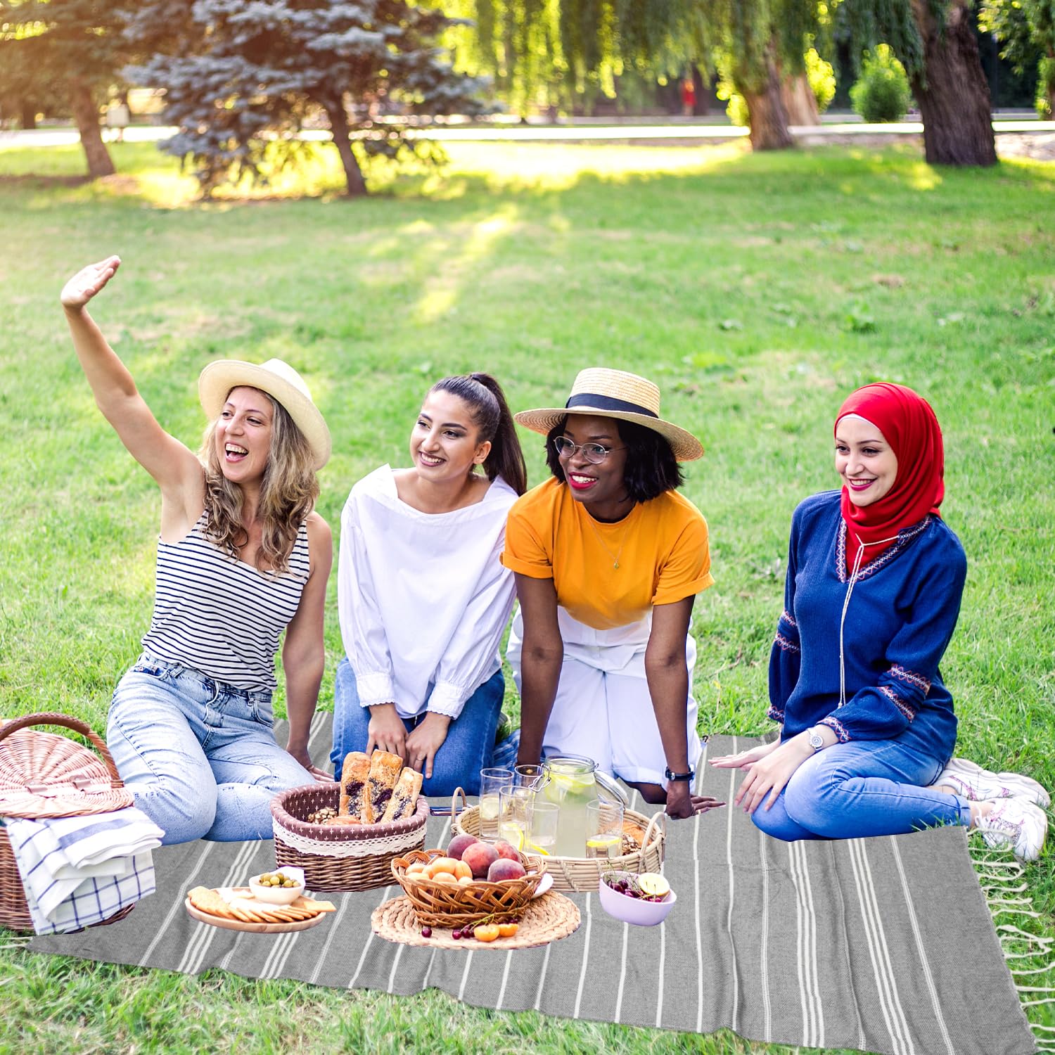YSYJ Turkish Beach Towel gift-ready six-pack for gifting.