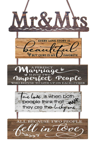 Yudarte Mr & Mrs rustic wall collage 5-panel display creates a warm farmhouse centerpiece.