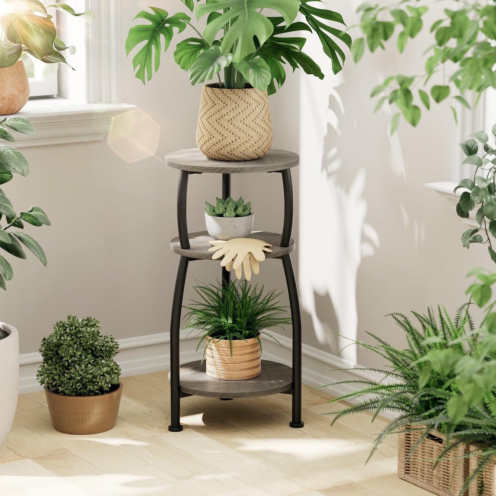 Yuede multiuse side table ideal for bedroom or living room setups.