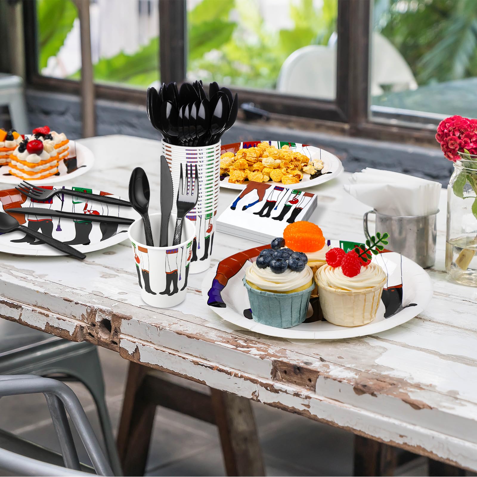 Yungyan Derby party dinnerware set completes a 36-guest occasion