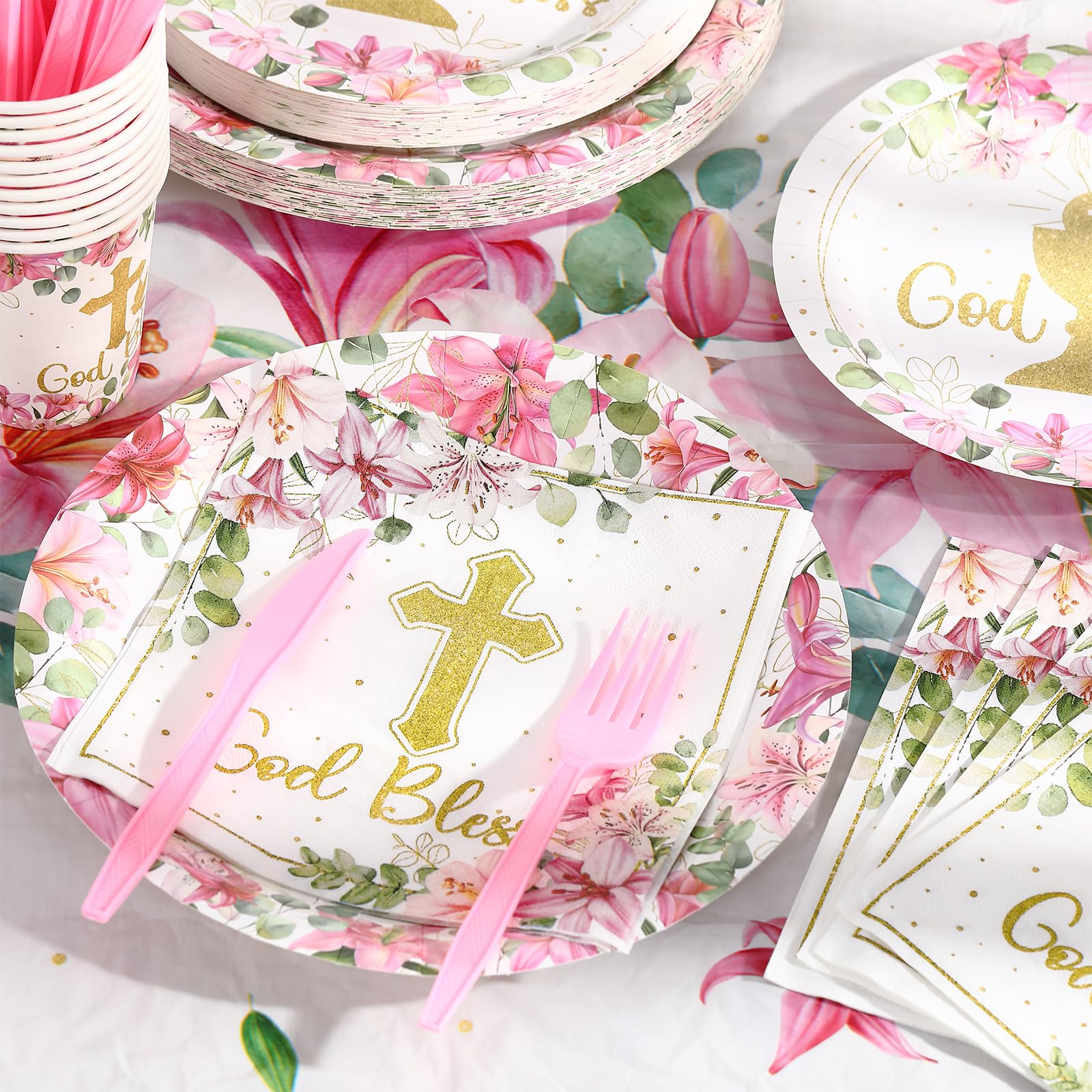 Yungyan God Bless 9-inch dinner plates for shared first communion meals.