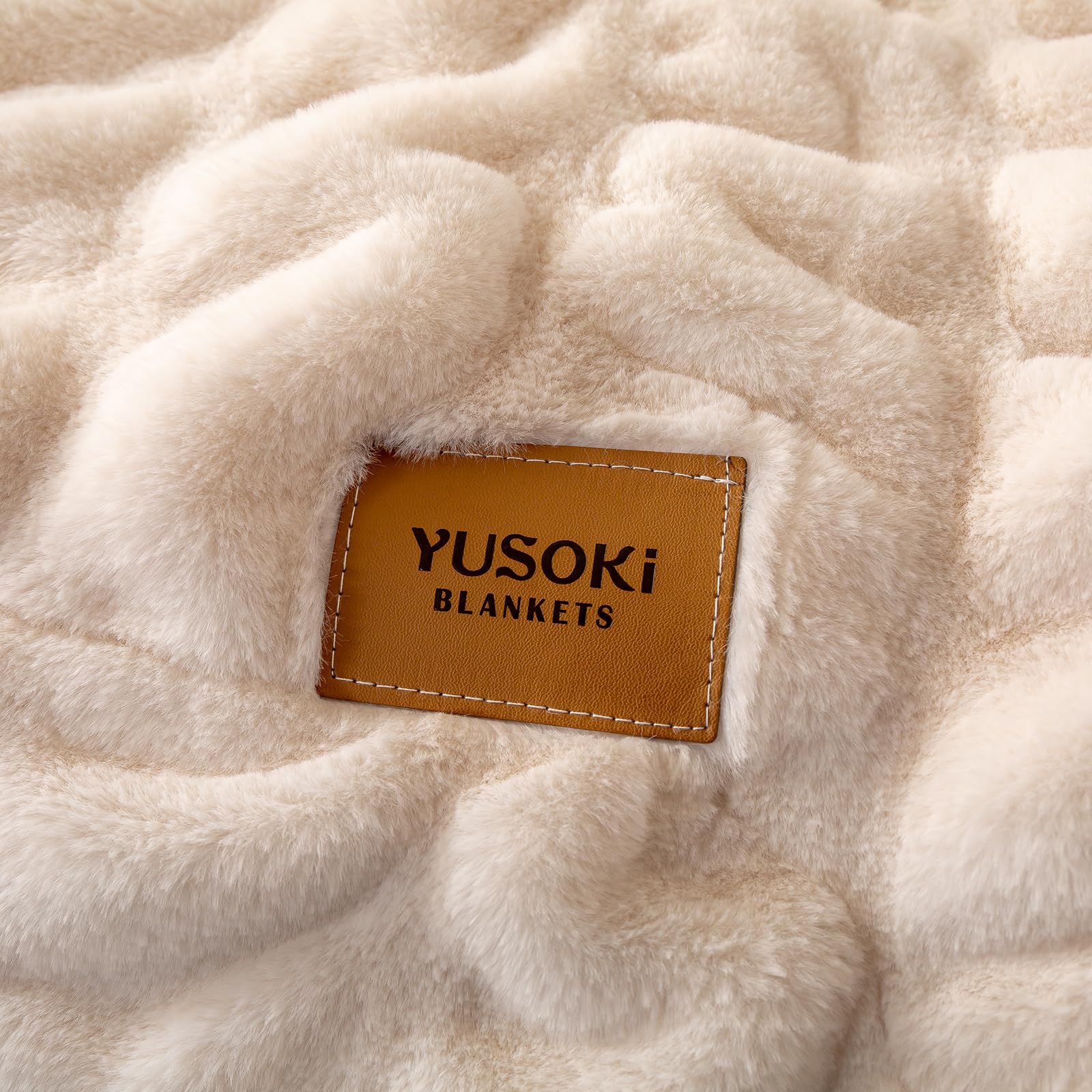 YUSOKI makes a thoughtful gift for anniversaries, birthdays, or housewarmings, signaling comfort