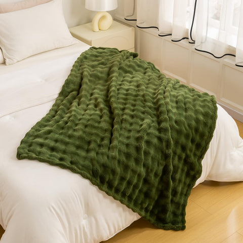 Compact, travel-friendly throw ready for on-the-go comfort.