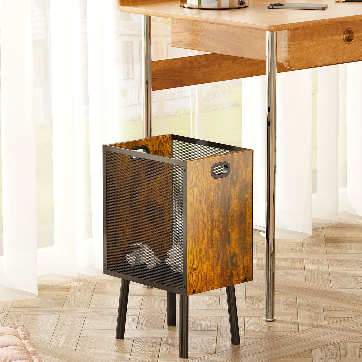 Yuyetuyo wood-mesh trash can blends classic wood with metal for a tidy desk setup.