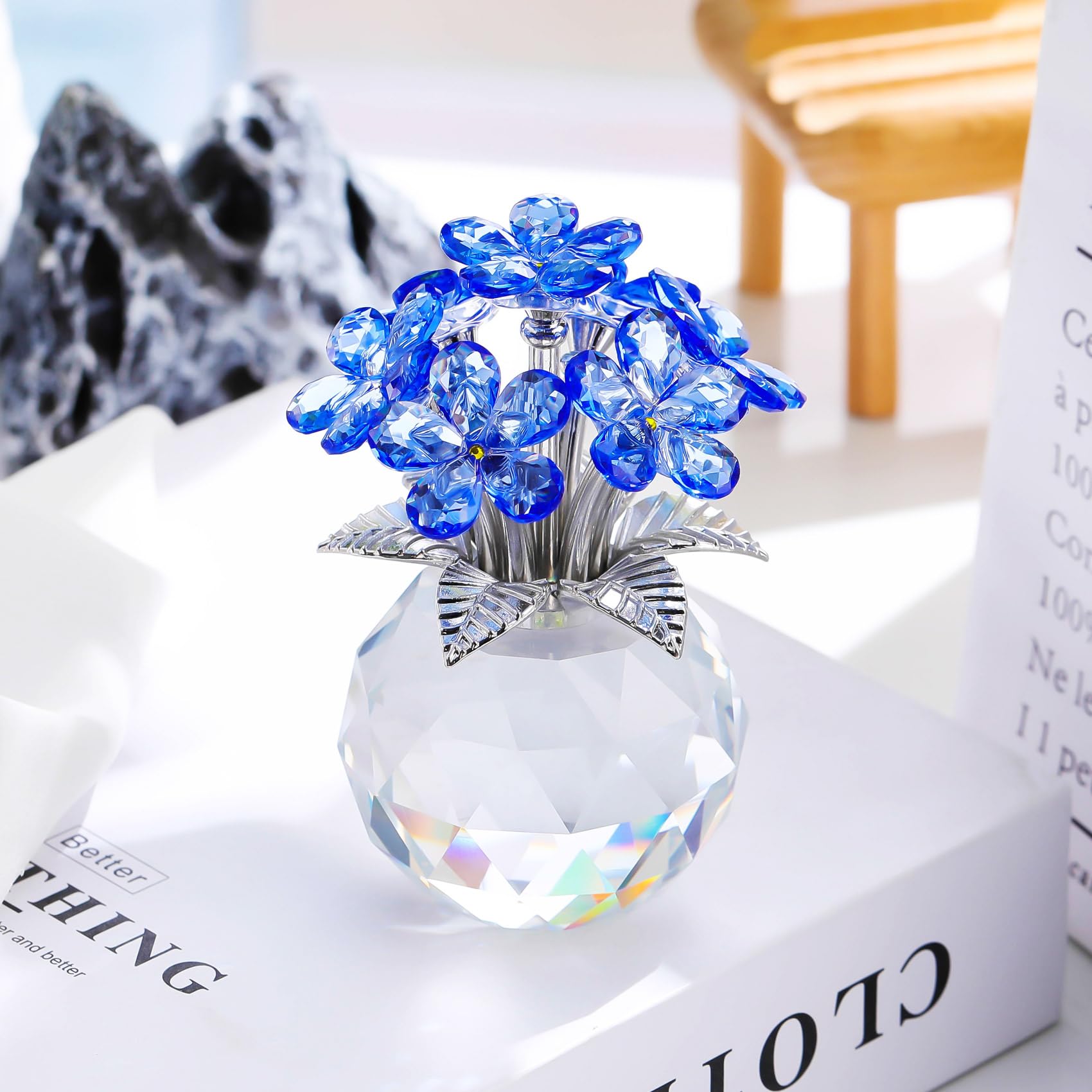 YWHL forget-me-not figurine with base, stable display for desks or shelves