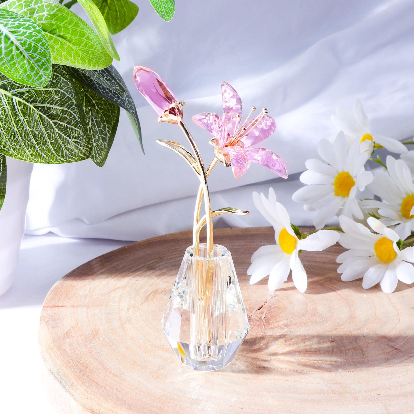 YWHL Lily bedroom decor idea adds soft color and calming ambience.
