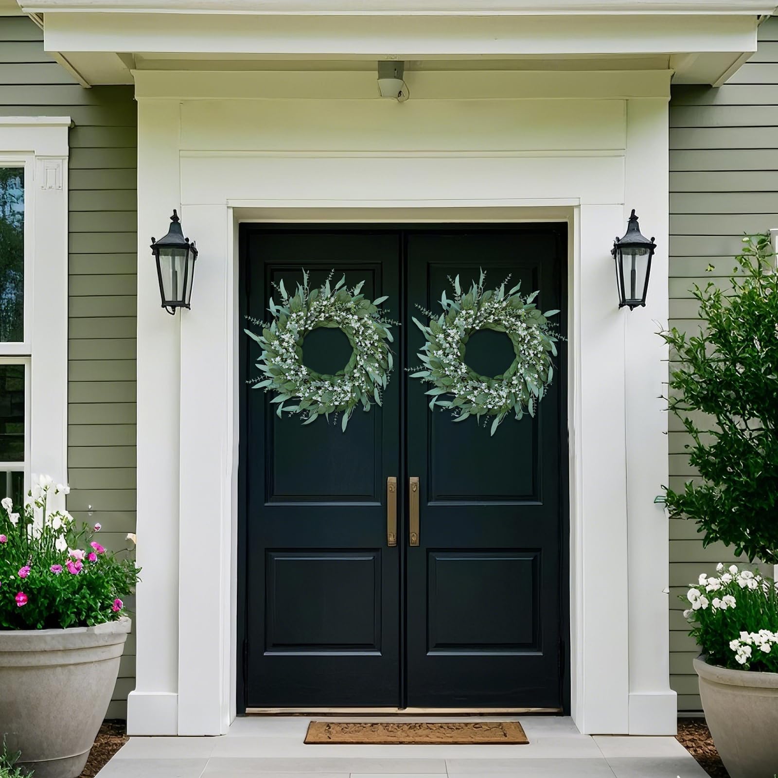 YXZZWL Large 24-26 inch diameter wreath fits most doors and windows.