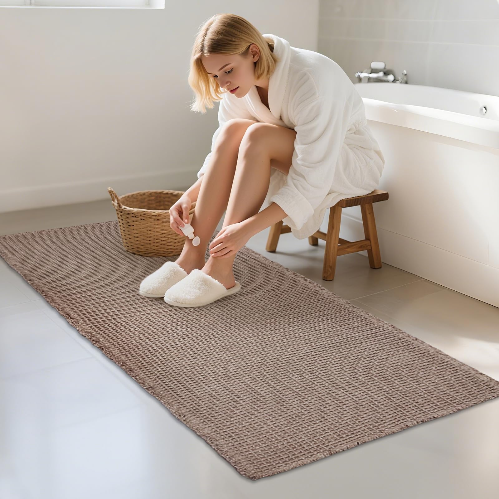 ZALL waffle mat with deep texture dries feet quickly after shower.