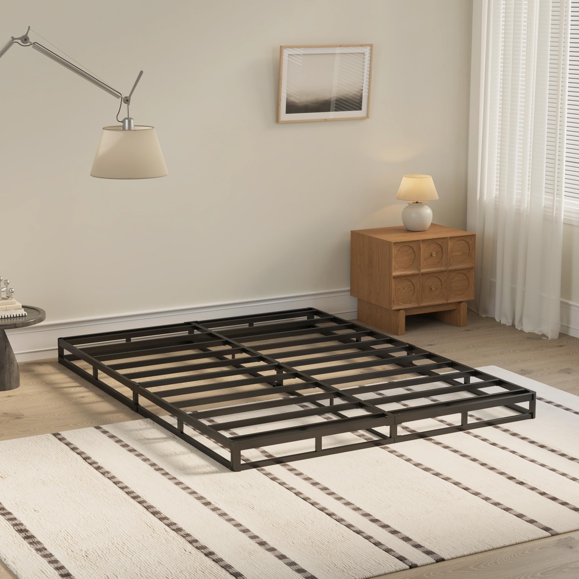 ZASHONT removable machine-washable cover makes maintenance easy.