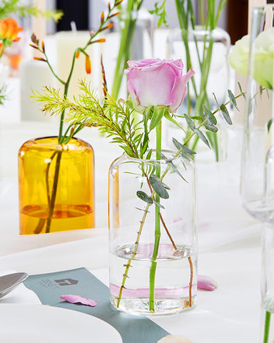 ZENS small bud vase with a narrow mouth for easy flower placement.