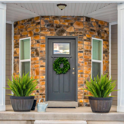ZEOSTARO UV-resistant fern leaves stay vibrant in sunlit areas