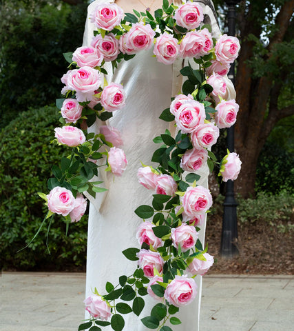 Zhixinyue bendable rose garland in pink for versatile wall and arch decoration.