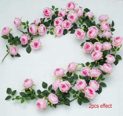 Zhixinyue wedding arch garland creates romantic focal points with minimal setup.