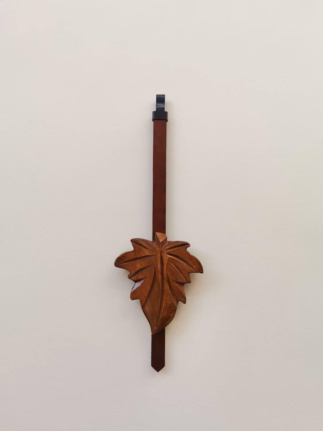 ZHUXINLI pendulum back slider enables precise timing adjustment.
