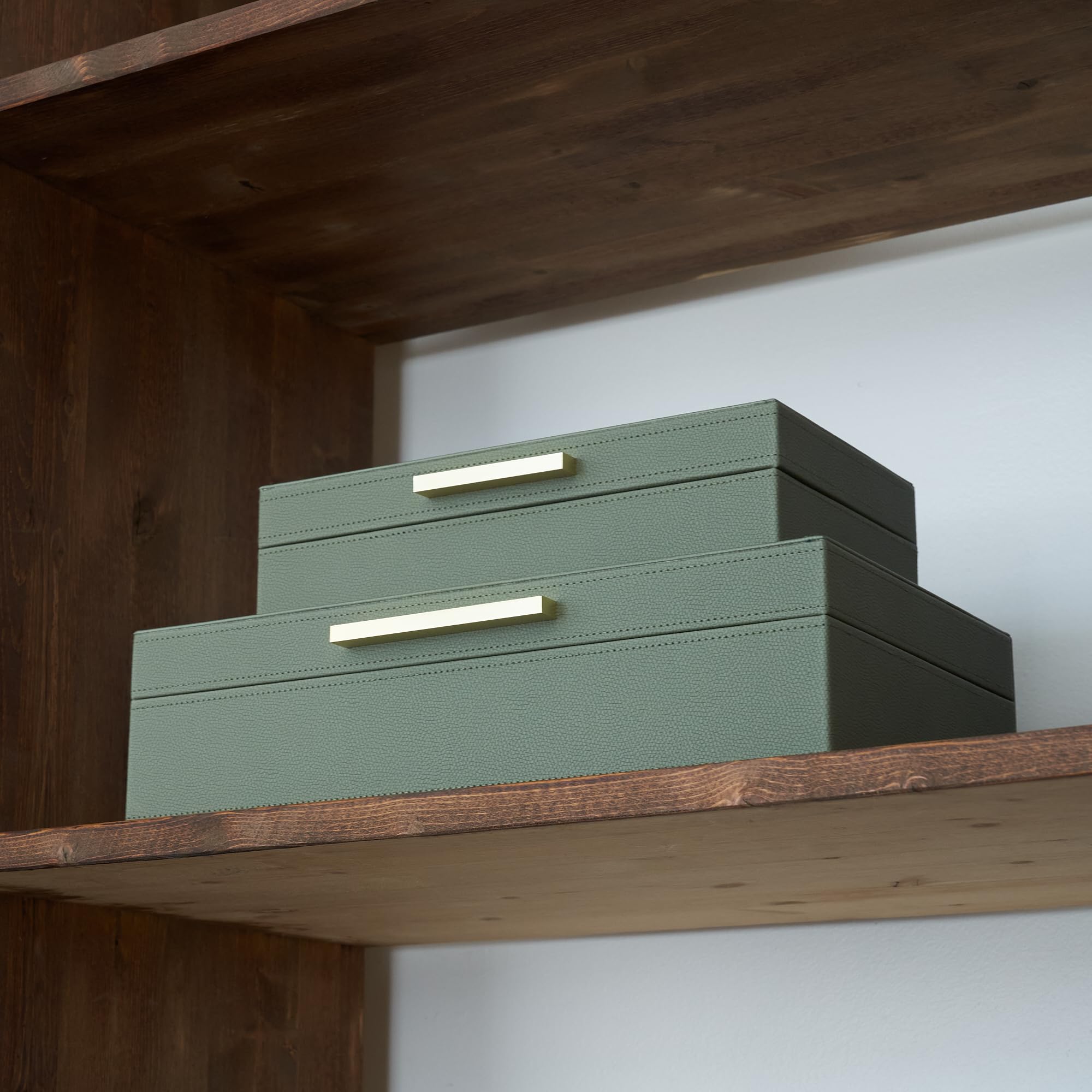 ZICOTO lidded boxes simplify desk organization and decluttering.