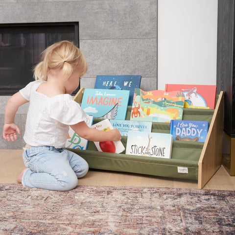 ZICOTO Montessori-style bookshelf for kids promotes independent browsing and tidy play areas.