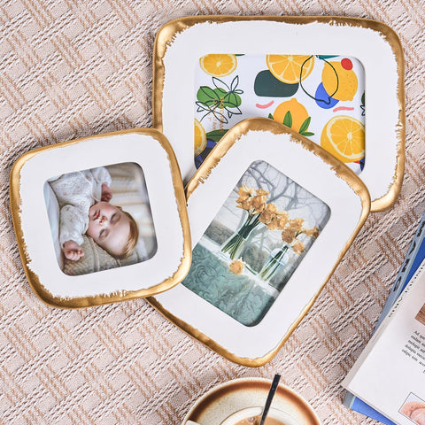ZIHARA photo frame complements bright living room décor.