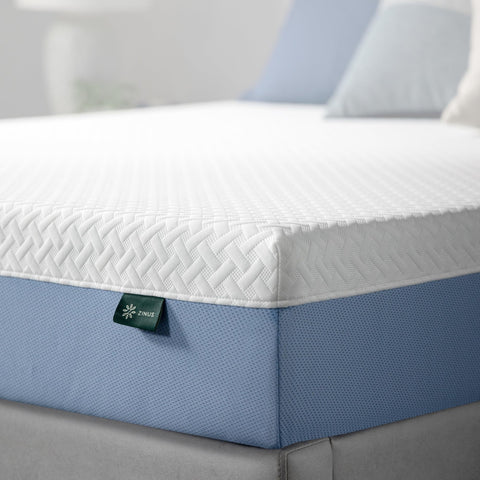 Zinus mattress compressed box ready for doorstep delivery