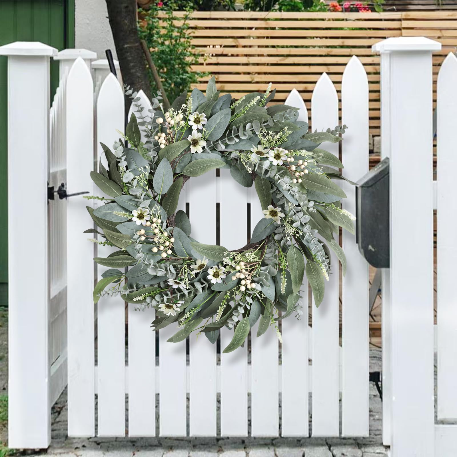 Zmtyykh low-maintenance wreath stays vibrant with minimal care.