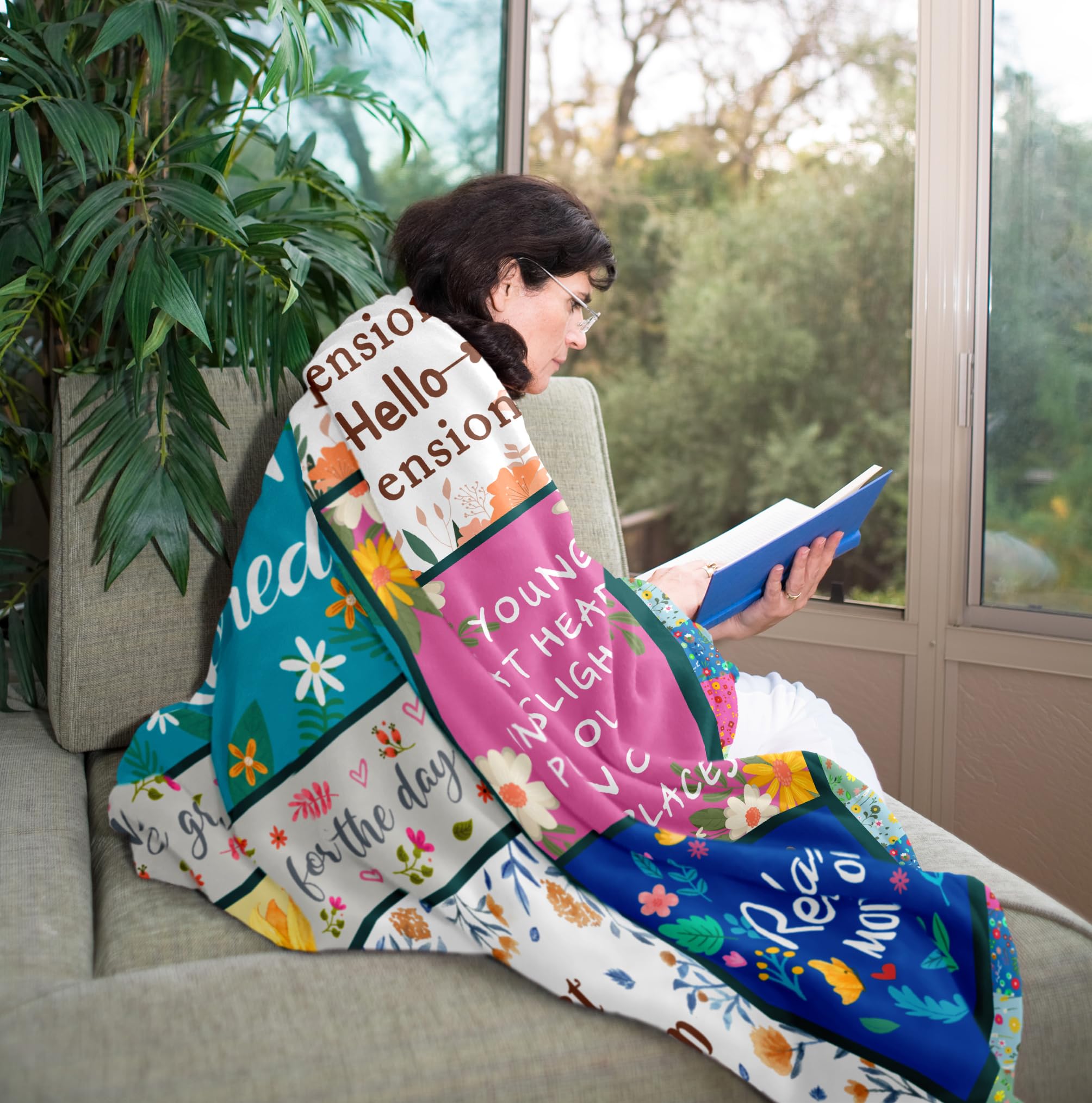 Zolumy retirement gift blanket, ready for gifting