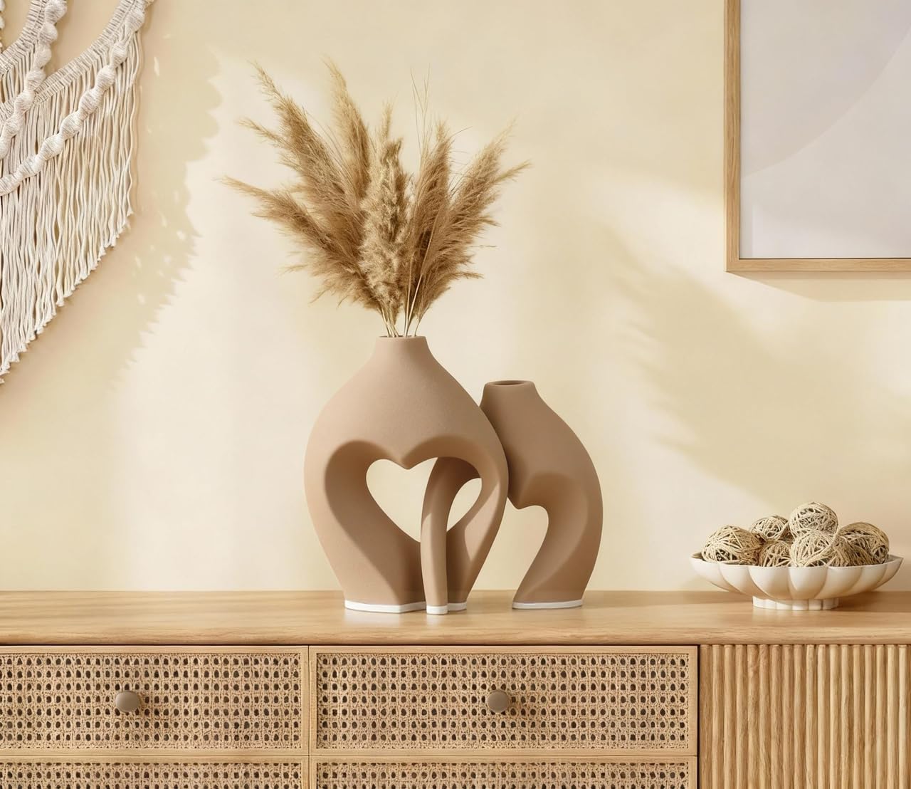 Zormon heart vases two sizes with thin necks for slender stems