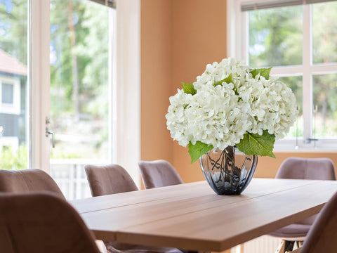 ZYTUYO ivory white hydrangea stem close-up with flexible wiring